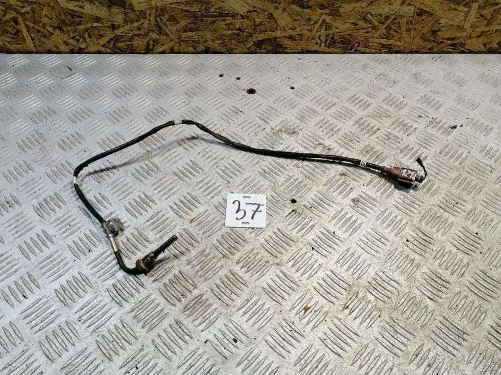 Датчик температуры выхлопных газов 03L 906 088 AJ