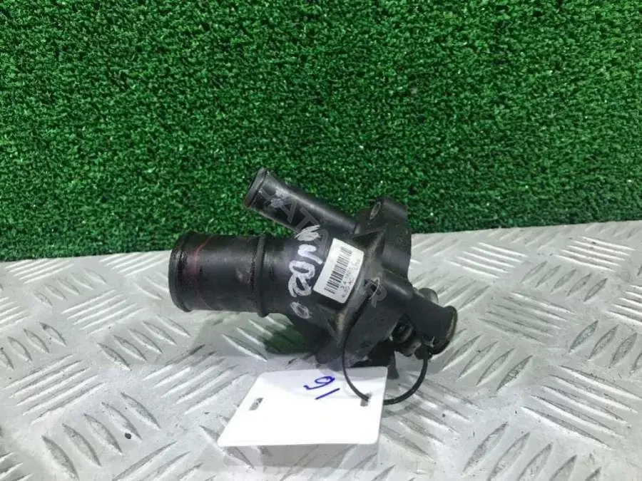 Корпус термостата 34 182 12, 4L5G-AC