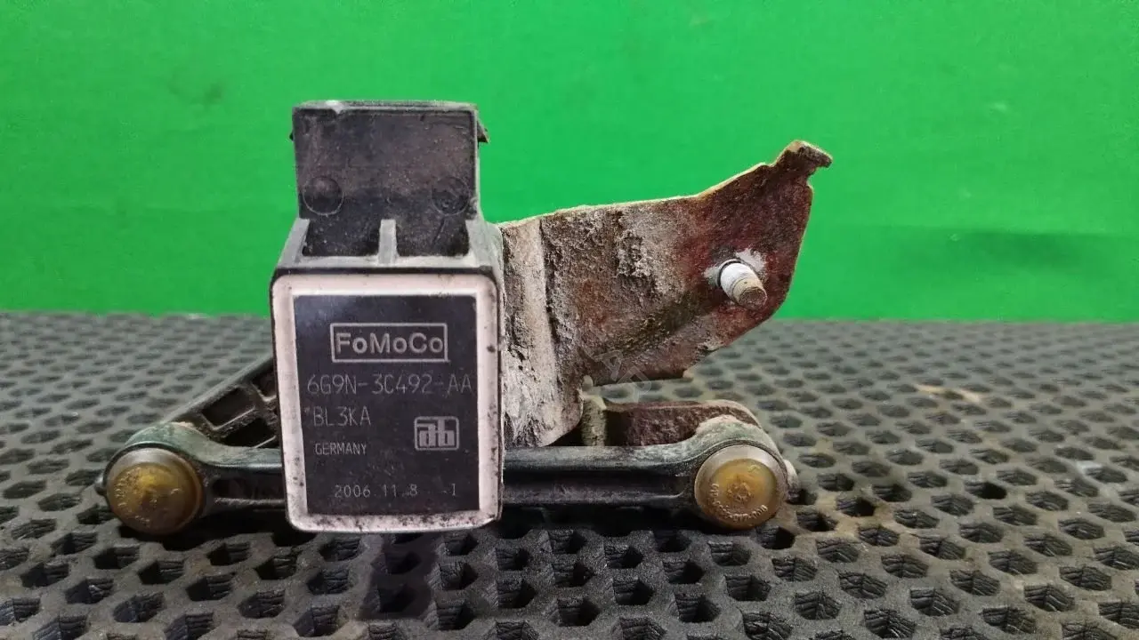 Датчик положения кузова 6G9N-3C492-AA