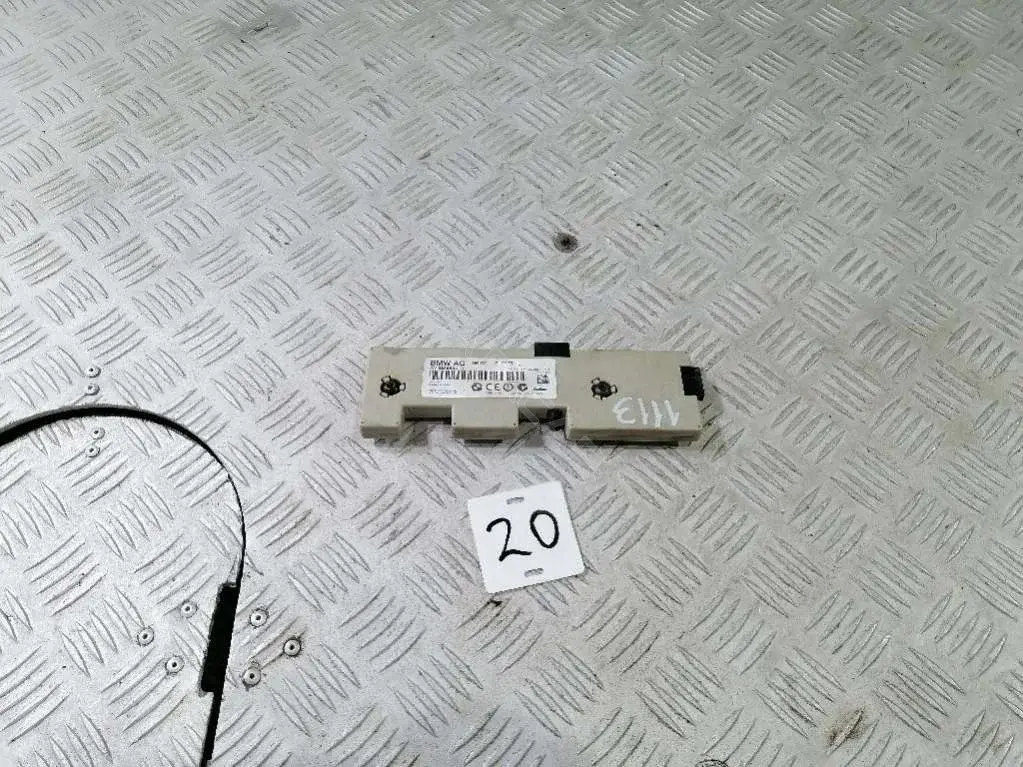 Усилитель антенны 21367510
