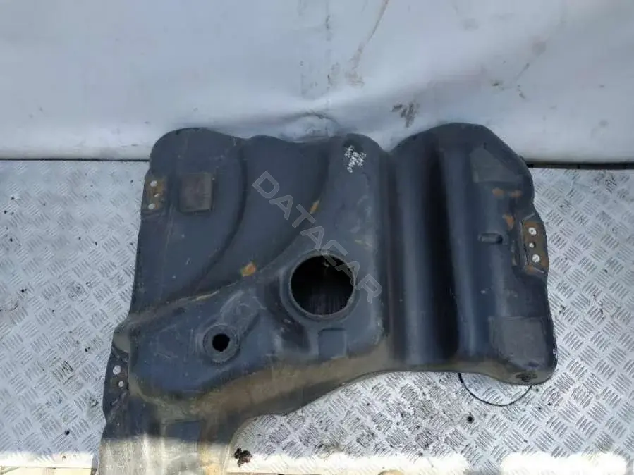Топливный бак 4G427353