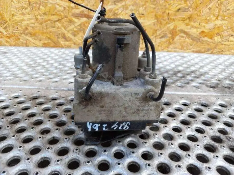 Блок управления АБС 8265214002, 8D0614111