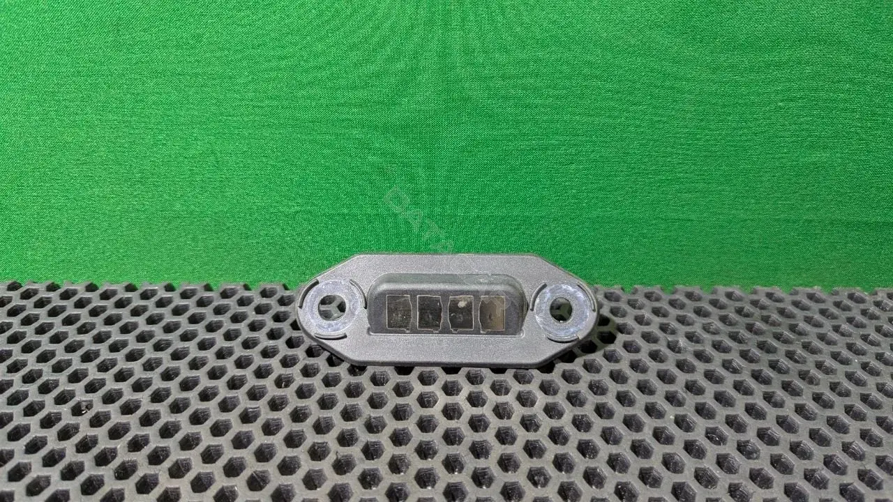 Концевик двери ET76 14A658 DB