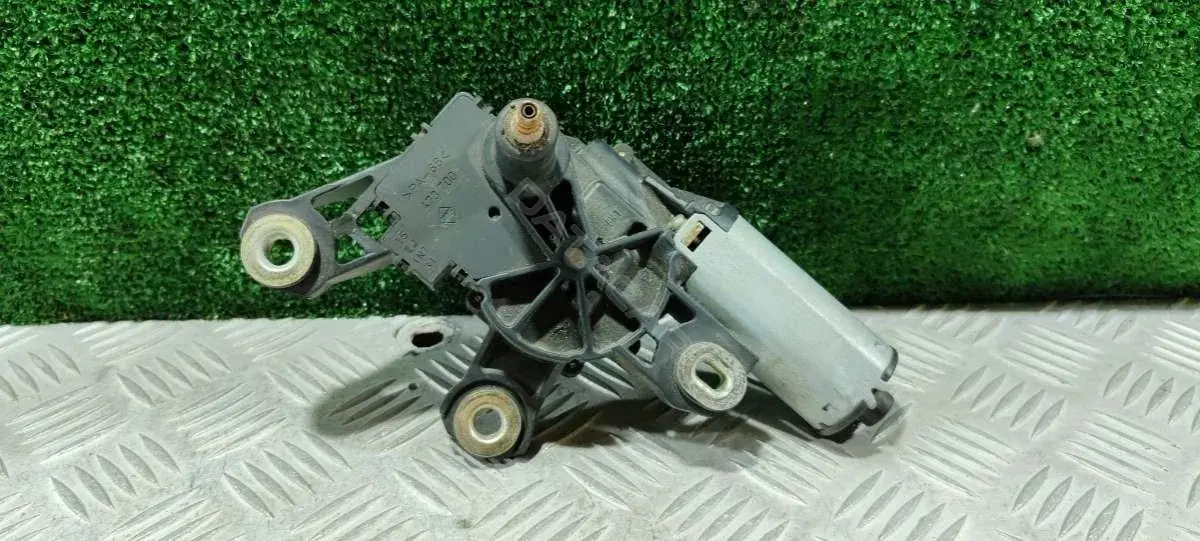 Мотор стеклоочистителя 8L0955711A
