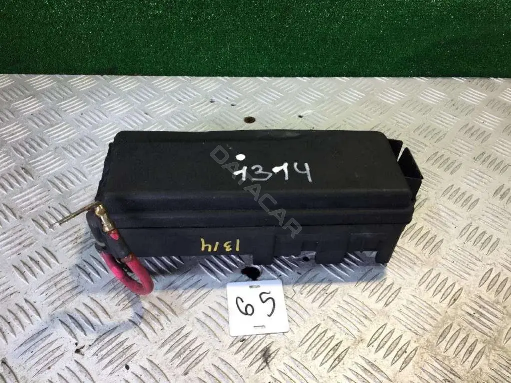 Блок предохранителей 13187508
