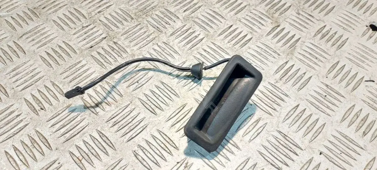 Кнопка крышки багажника 3M5119B514AC