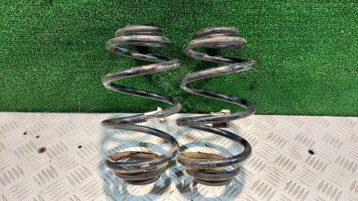 Пружины 2946757303