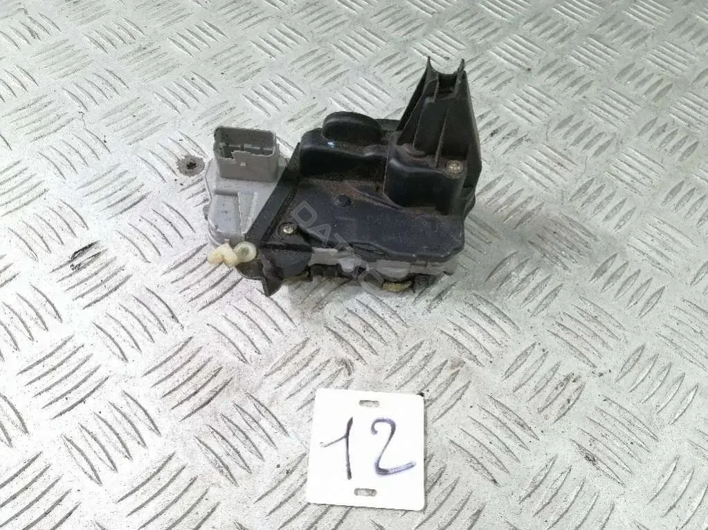 Замок двери 42735297