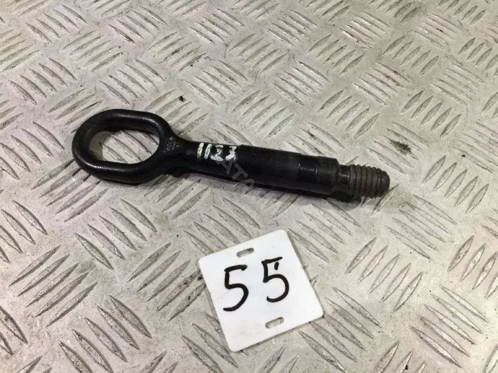 Крюк буксировочный 8K0805615