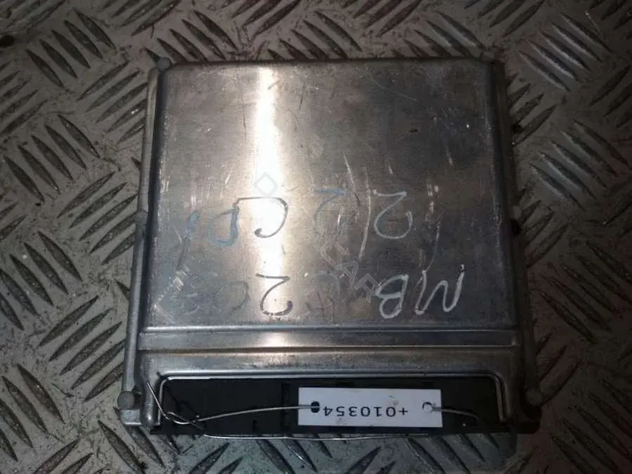 Блок управления двигателем 0 281 010 908, A0001536479