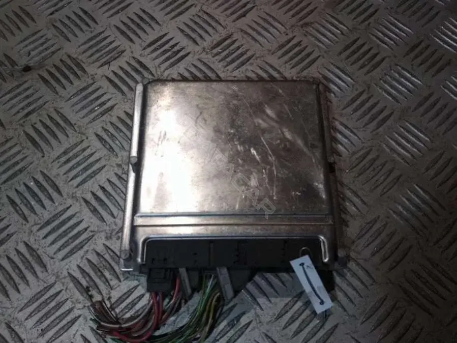 Блок управления двигателем 0 281 010 908, A0001536479