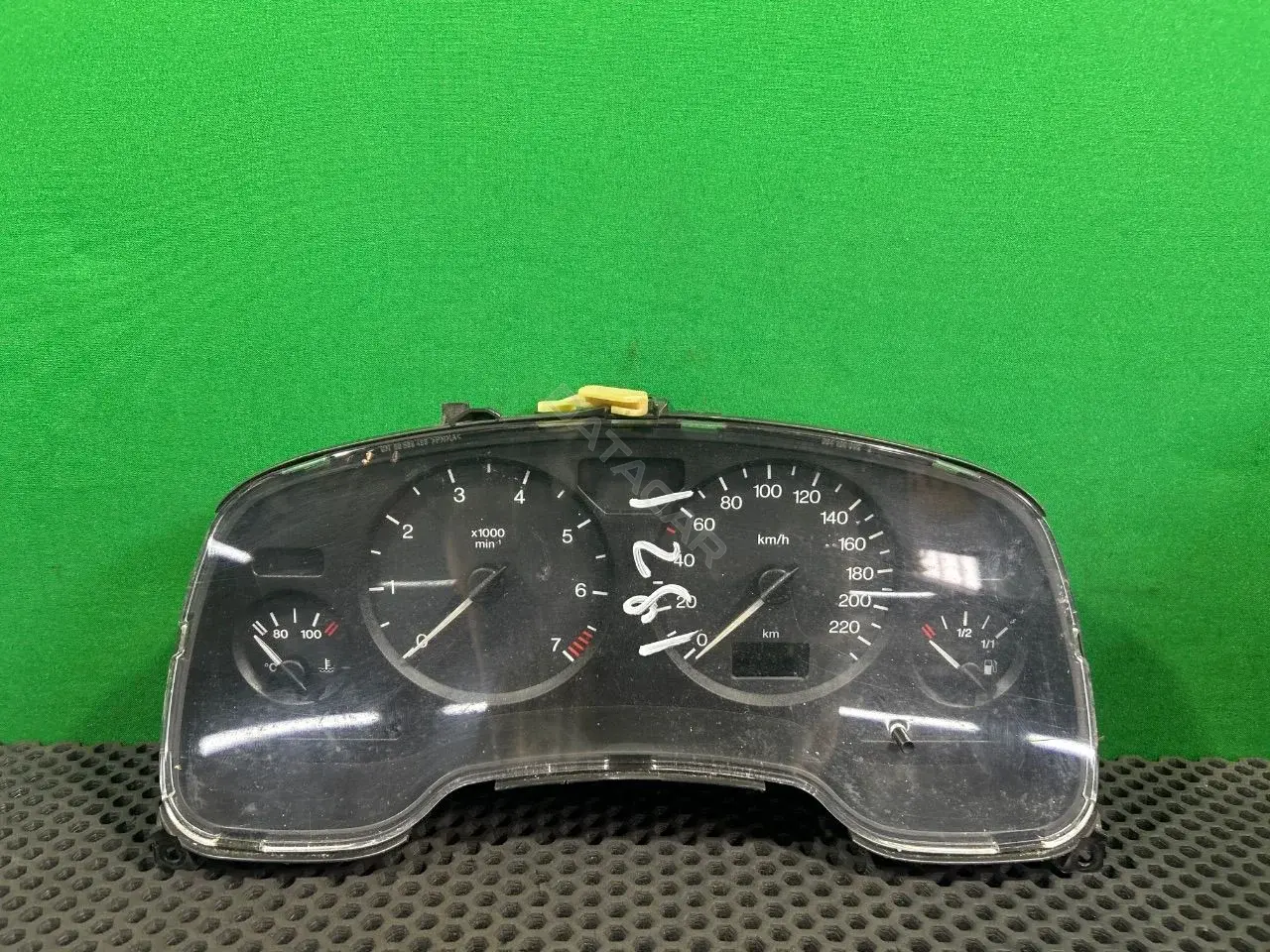 Панель приборов 01051736, 351 180 000, DT 09 228 746