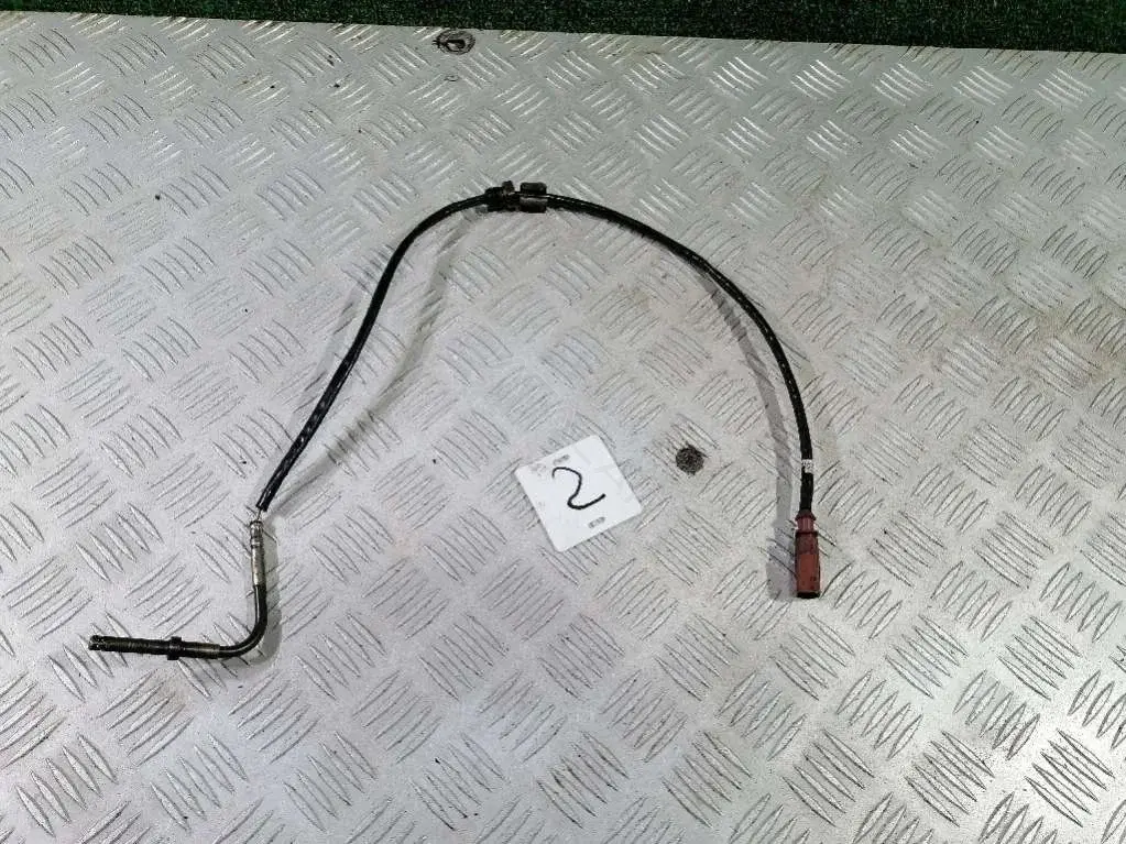 Датчик температуры выхлопных газов 03L 906 088 AJ