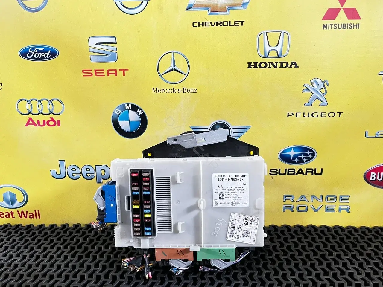 Блок комфорта 6G9T-14A073-DK