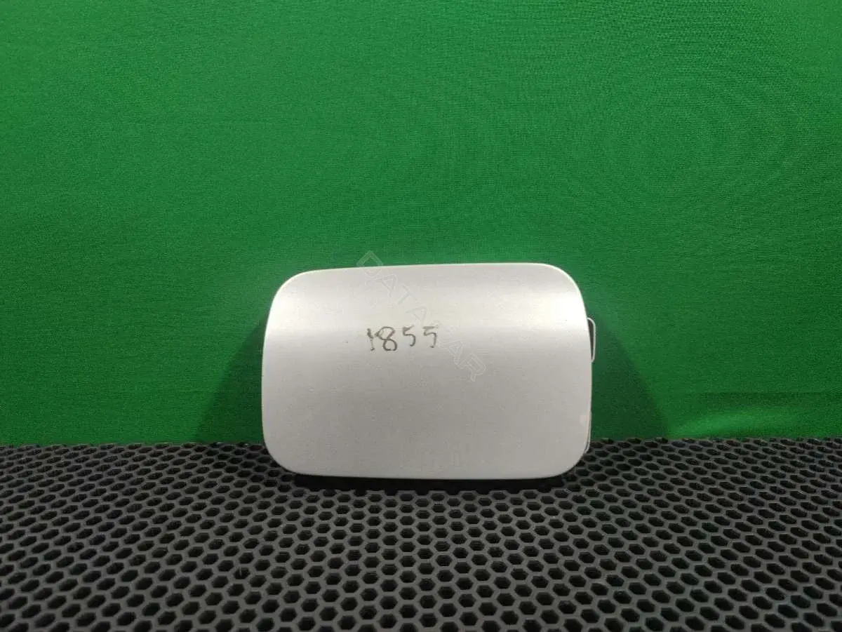Крышка лючка топливного бака A 220 584 00 39