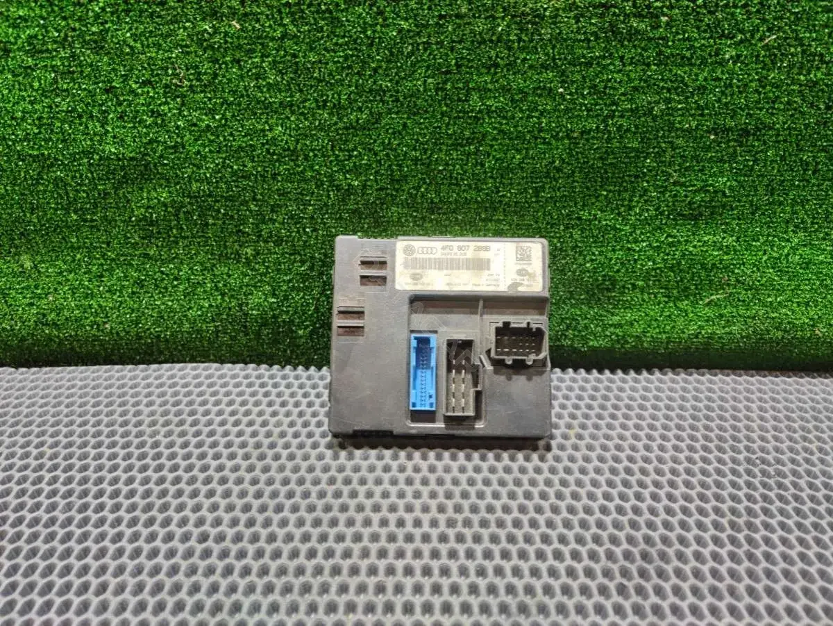 Блок комфорта 4F0 907 289B, 4F0 910 289B