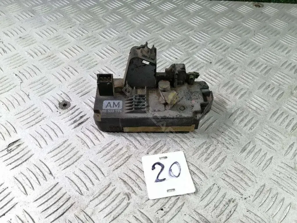 Замок двери 90503996