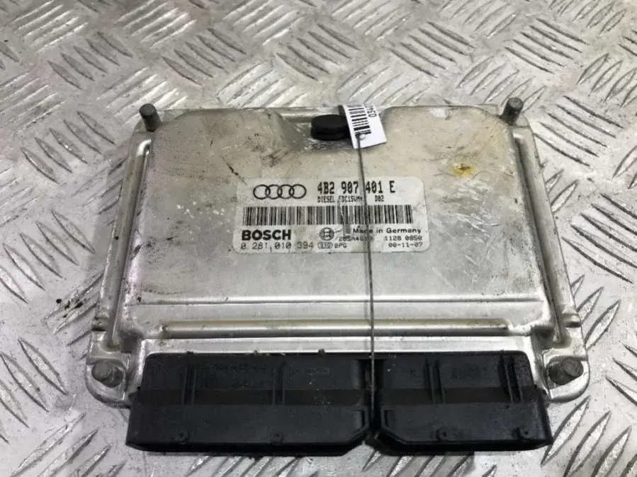 Блок управления двигателем 0 281 010 394, 4B2 907 401 E