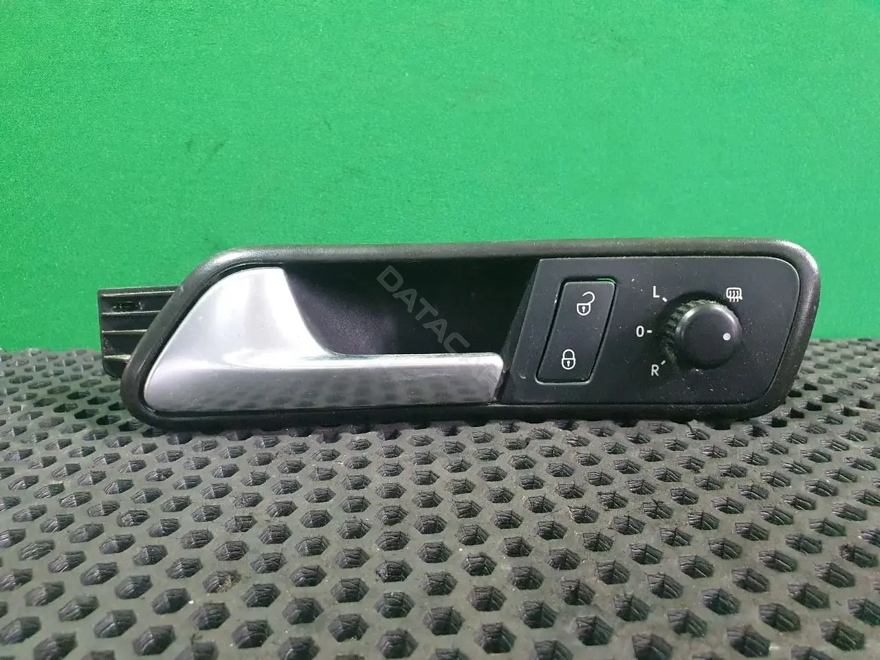 Ручка двери 1T1 837 113D, 1T1 959 552F