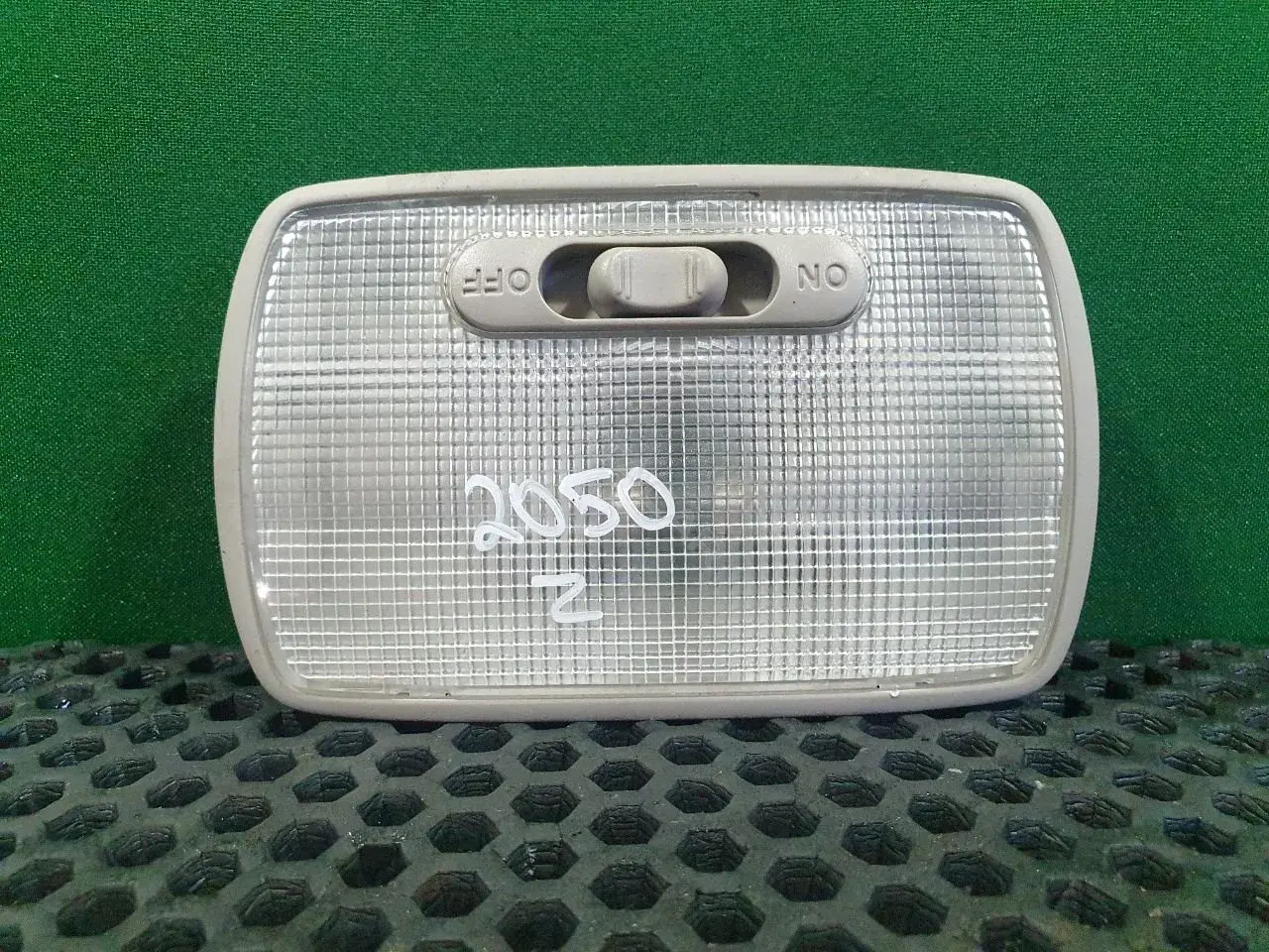Плафон освещения салона A-4202-4