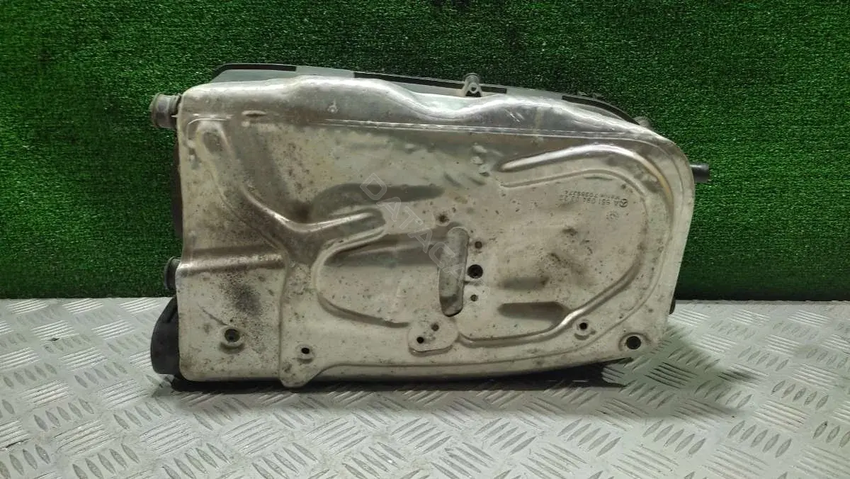 Корпус воздушного фильтра A6510901101