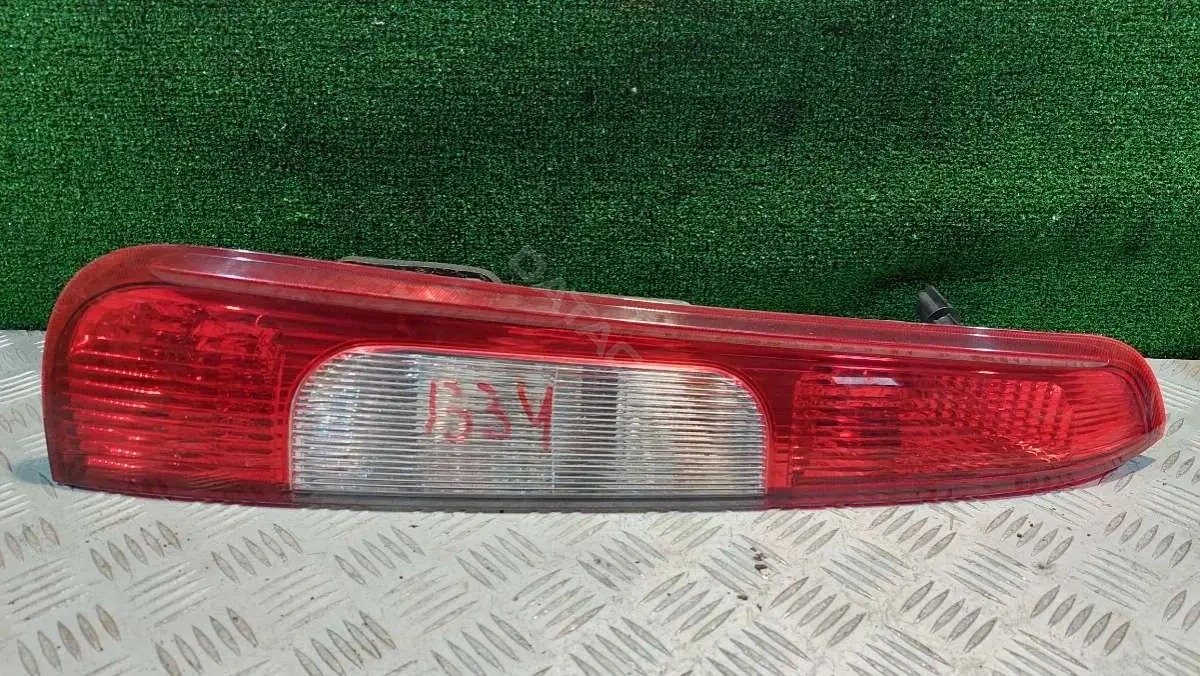 Задние фонари 3M5113A603AA
