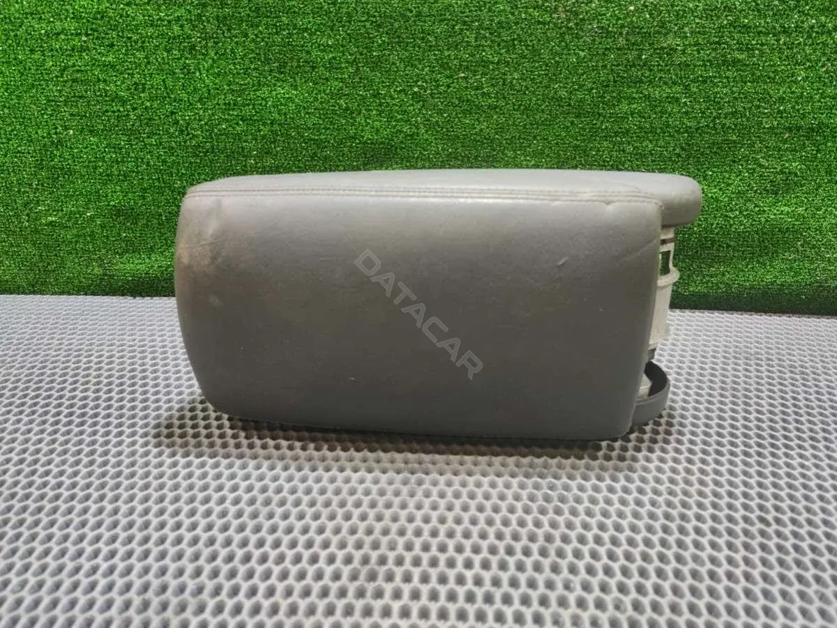 Подлокотник 4F0864114 G