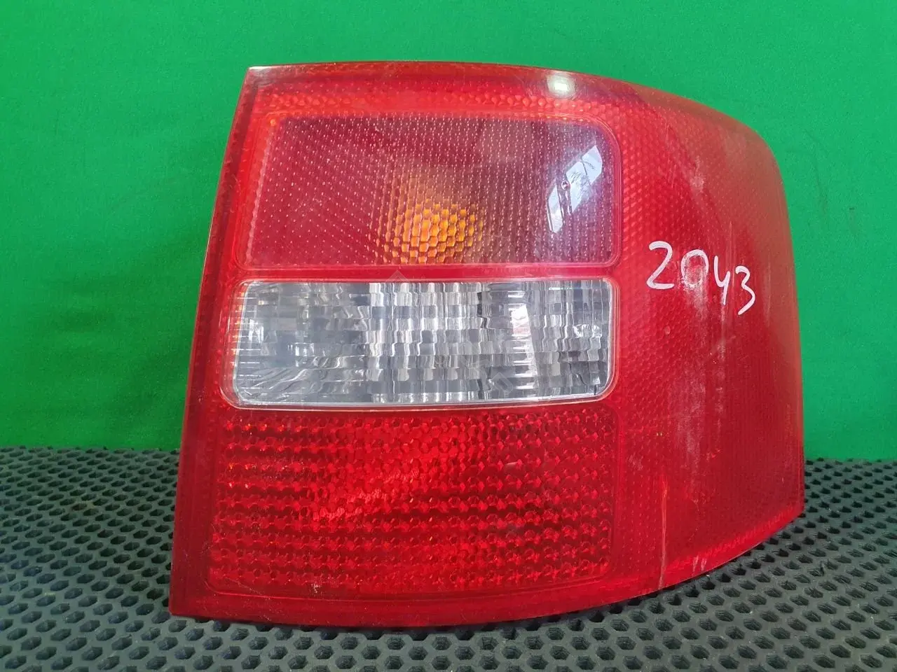 Задние фонари 4B9945096, RF BL 31 58 B