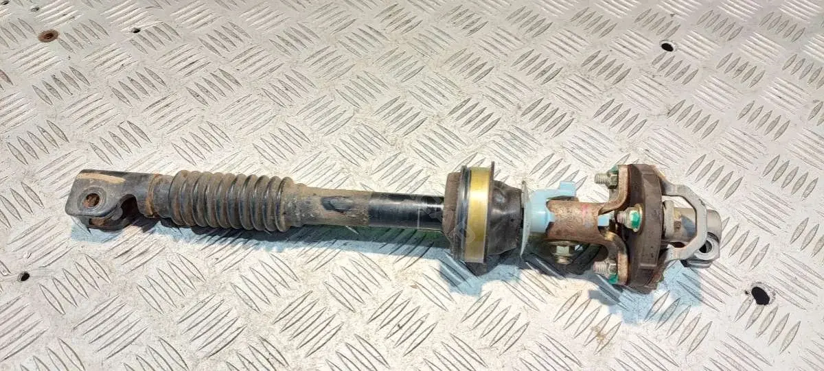 Рулевой карданчик 52105649