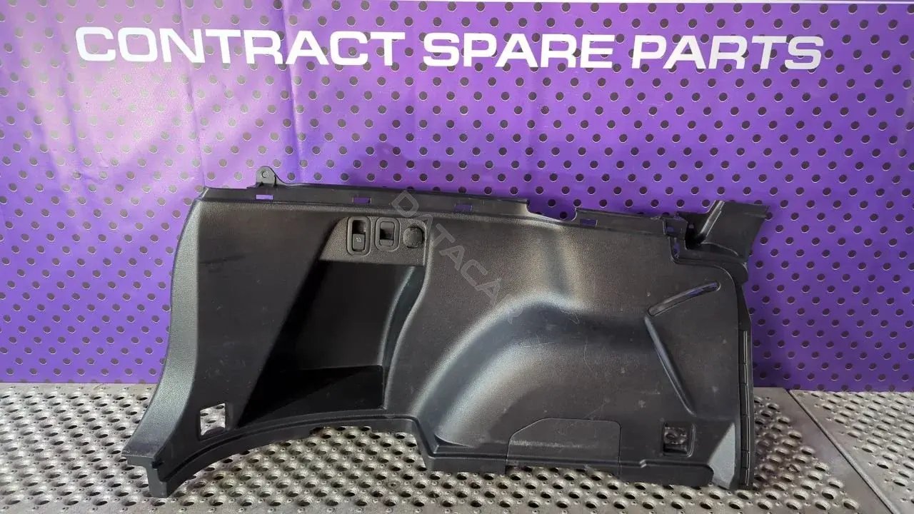 Обшивка багажника 94027SC010