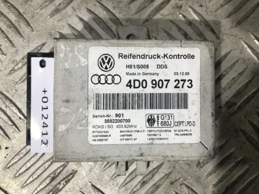 Датчик давления в шинах 4D0 907 273