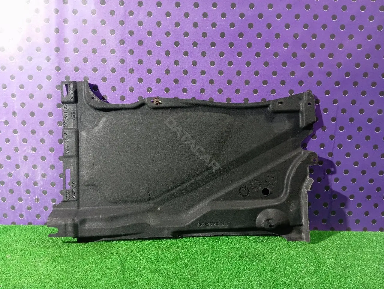 Защита днища 4G0 825 215 E F