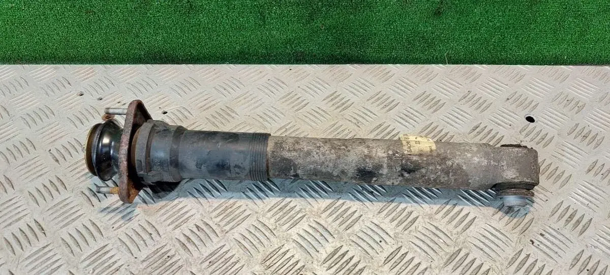 Амортизаторы 33521094046