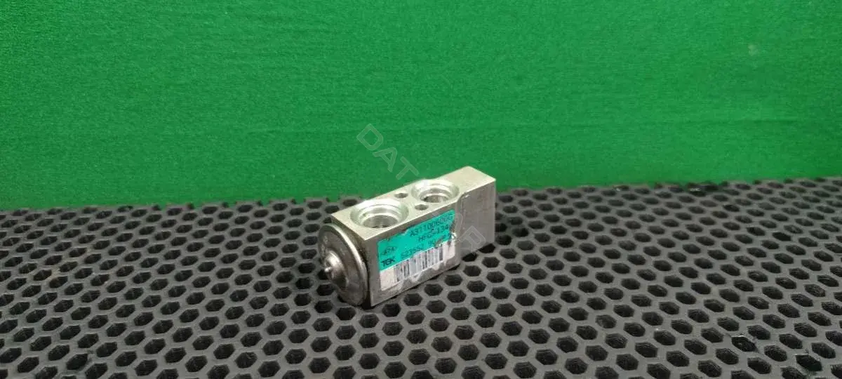Расширительный клапан кондиционера 523552, A31100600G