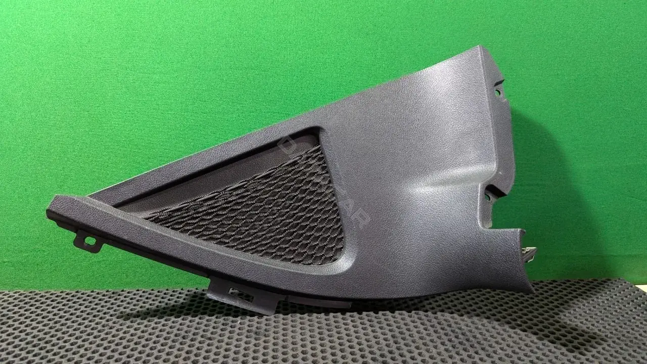 Пластик салона 6M21 U044C73 CE