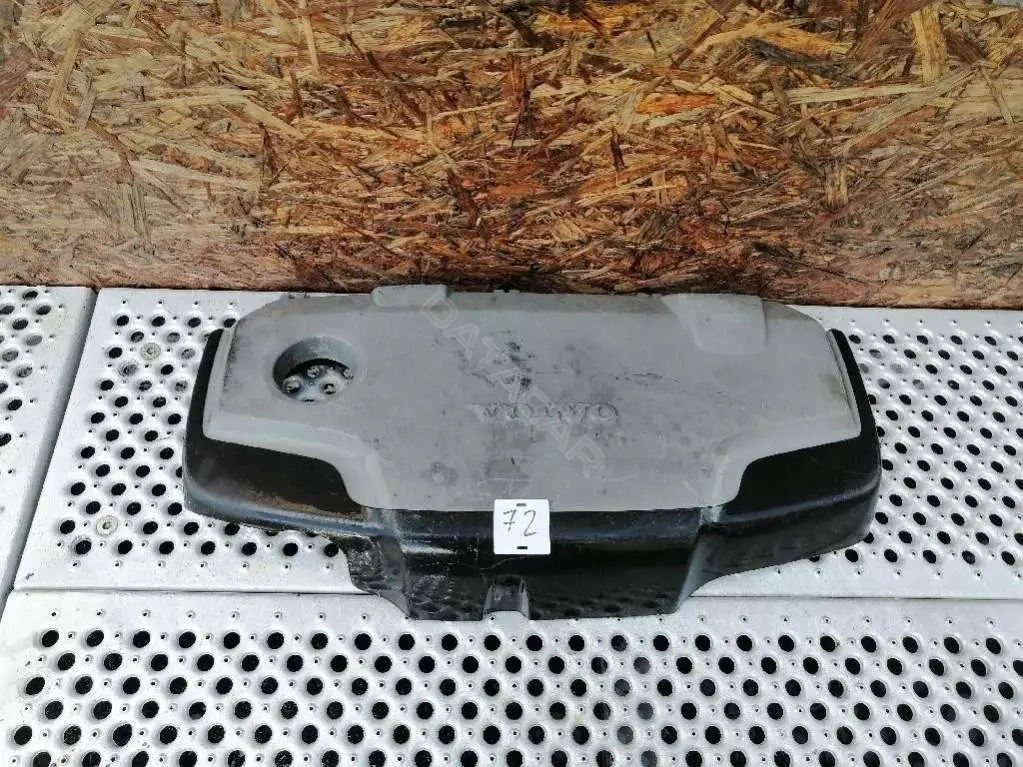 Декоративная крышка двигателя 30757535