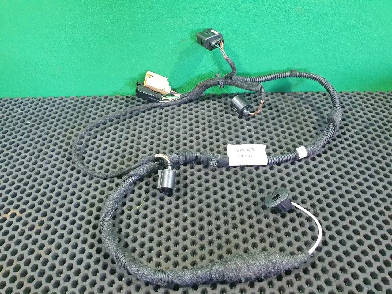 Проводка крышки багажника 009 822 BF