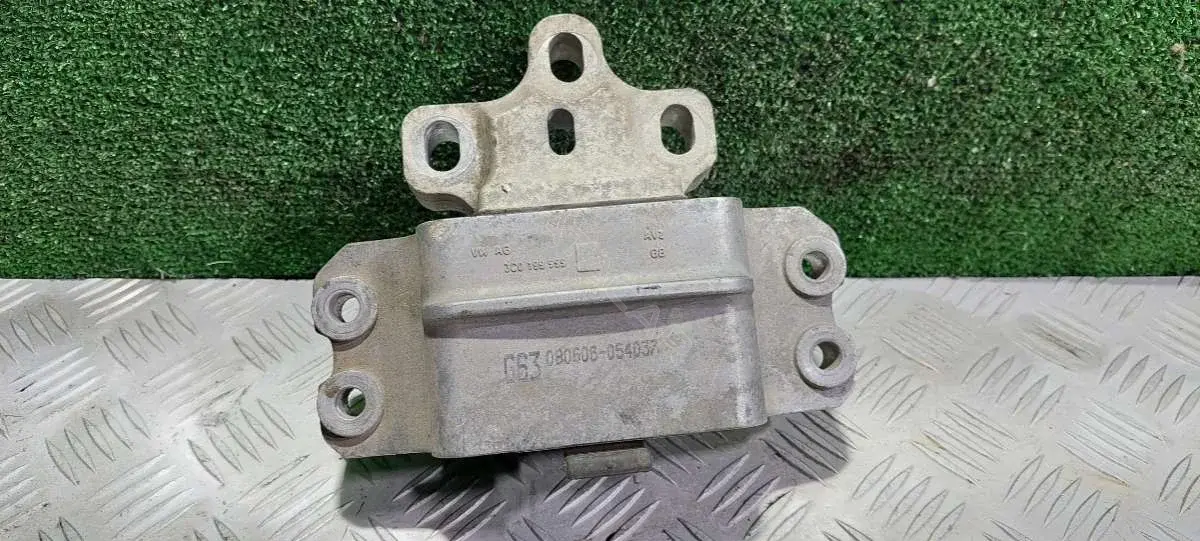 Подушка КПП 3C0199955
