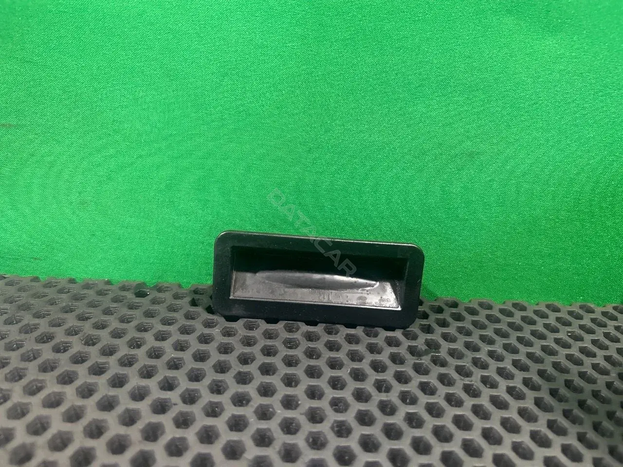 Кнопка крышки багажника 6M51 19B514 AC