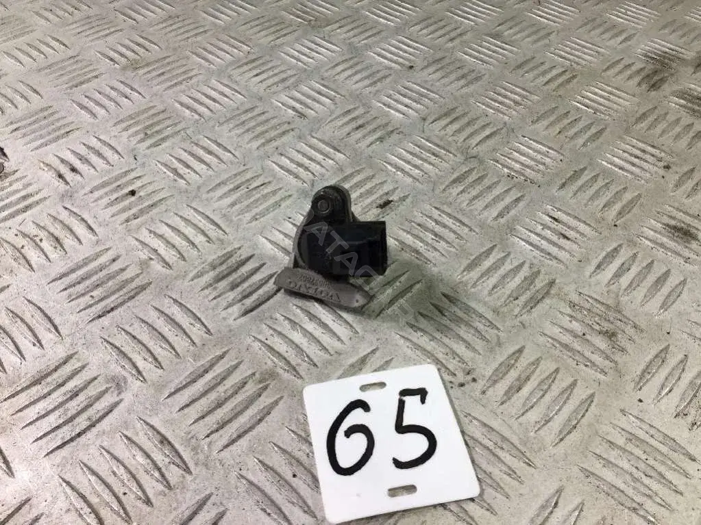 Датчик коленвала 30637802