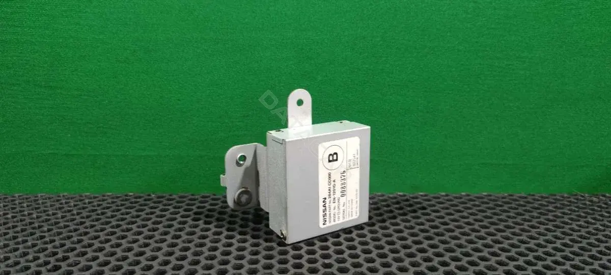 Блок управления парктрониками 284A1 CC000