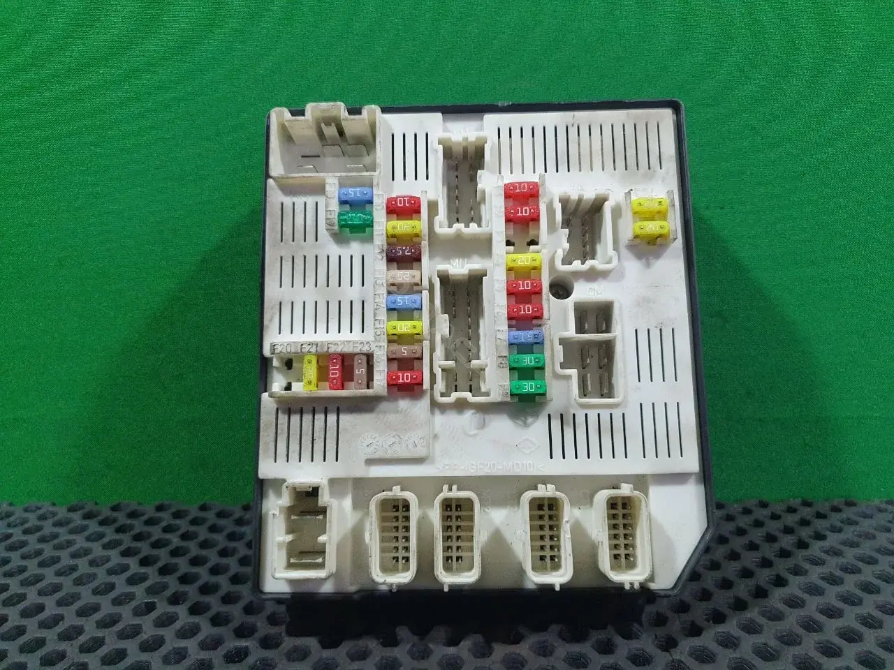 Блок предохранителей 284B60008R