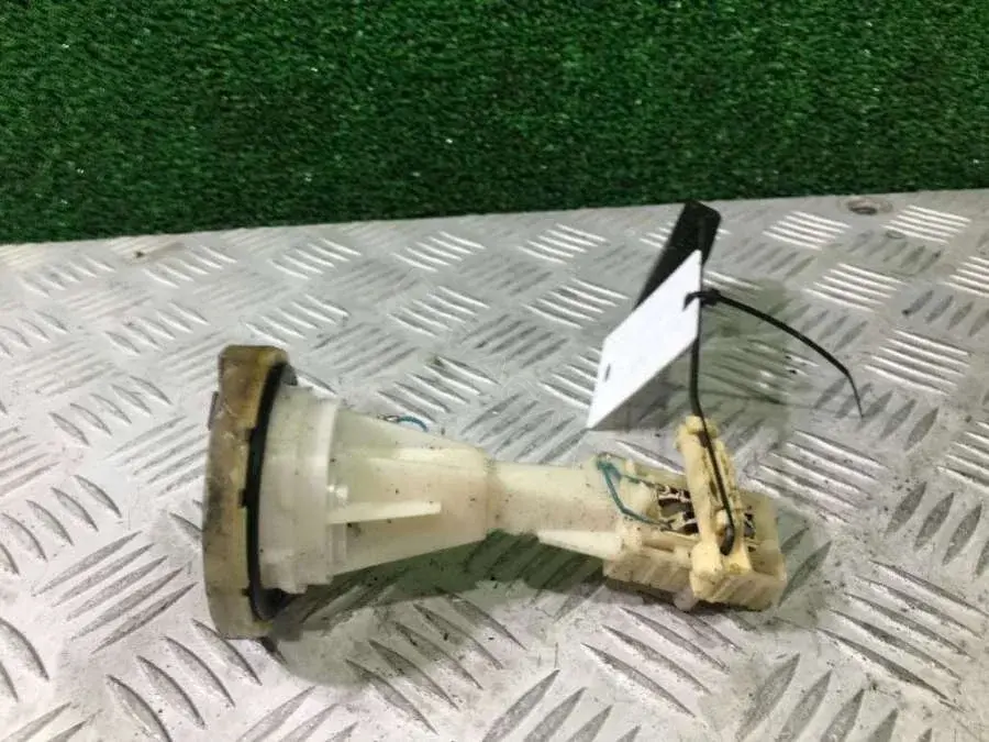 Датчик уровня топлива A210 542 24