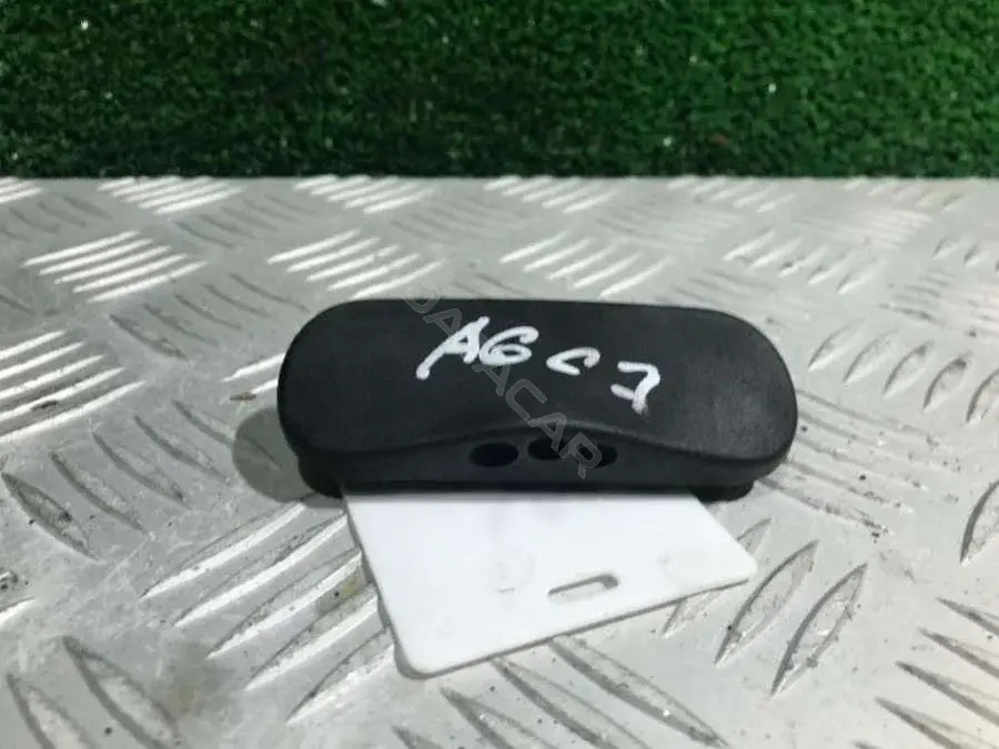 Форсунка омывателя стекла 4G0 955 988