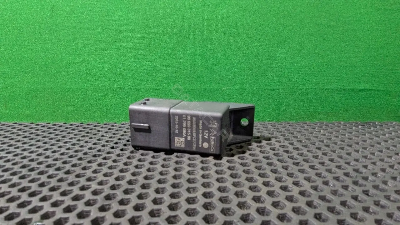 Реле свечей накала 98 099 315 80