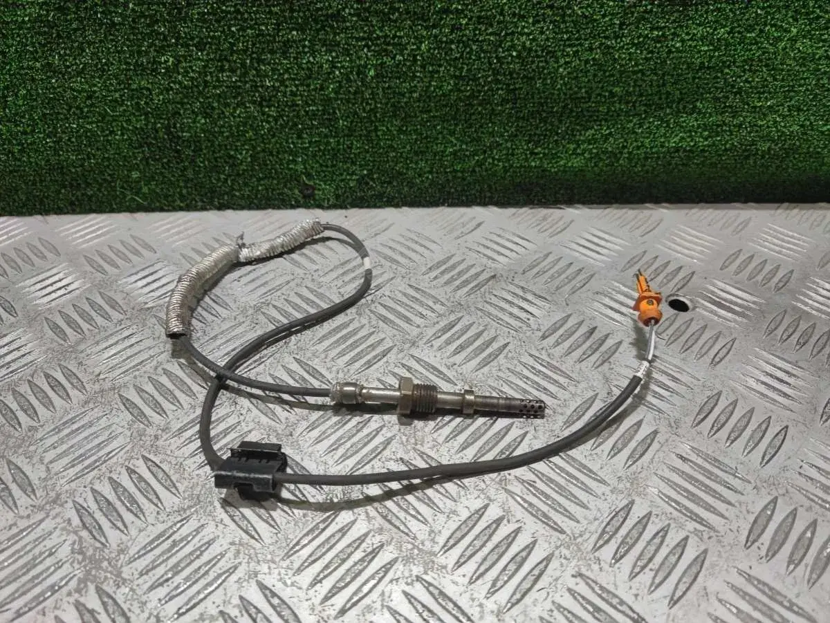 Датчик давления выхлопных газов 03G 906 088 D