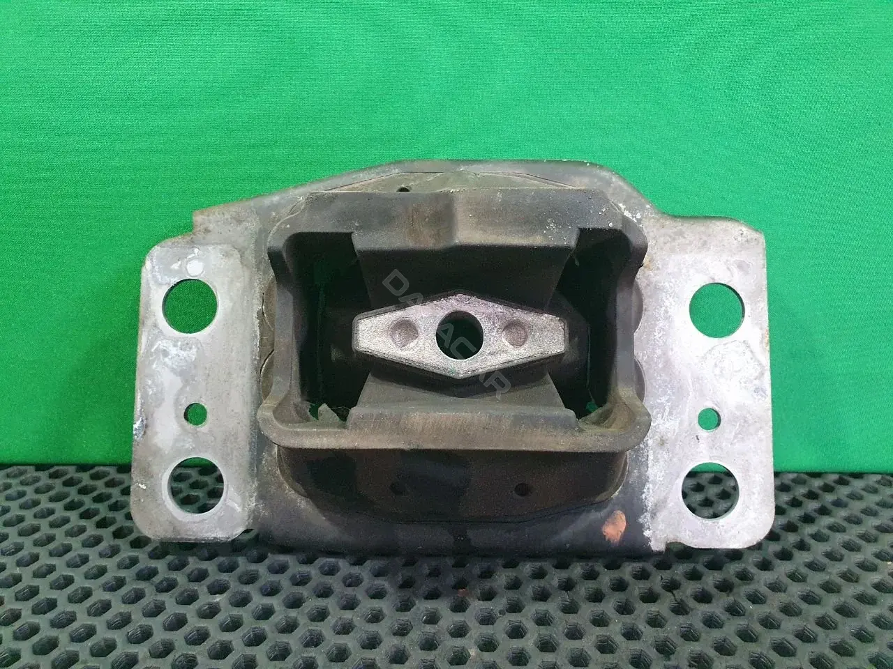 Подушка КПП 6G91-7M121-AC, 7G91-7M121-BA