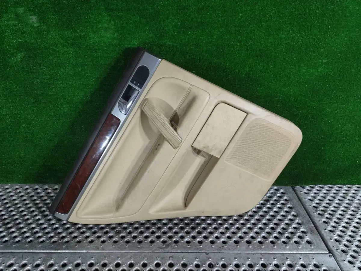 Дверная карта 7L6 867 211 AR