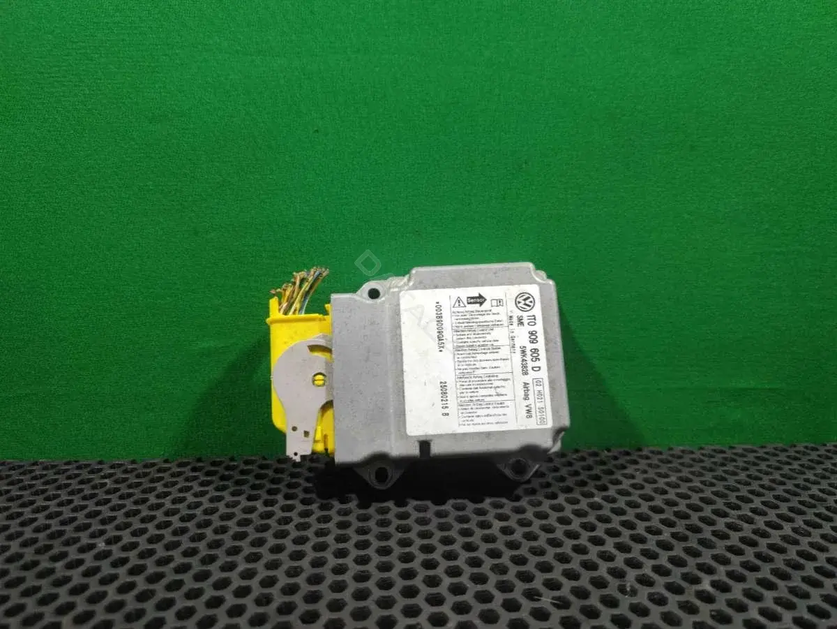 Блок управления подушками безопасности 1T0 909 605 D