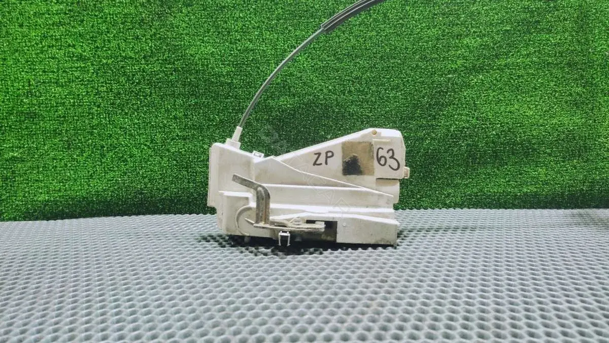Замок двери 93BG 220A20 DD